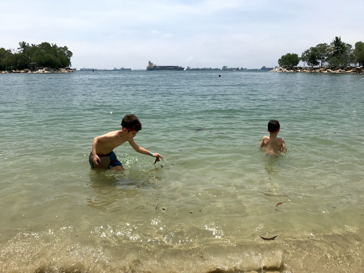 How Our Family Spent One Day on Sentosa Island – a Nick in Time